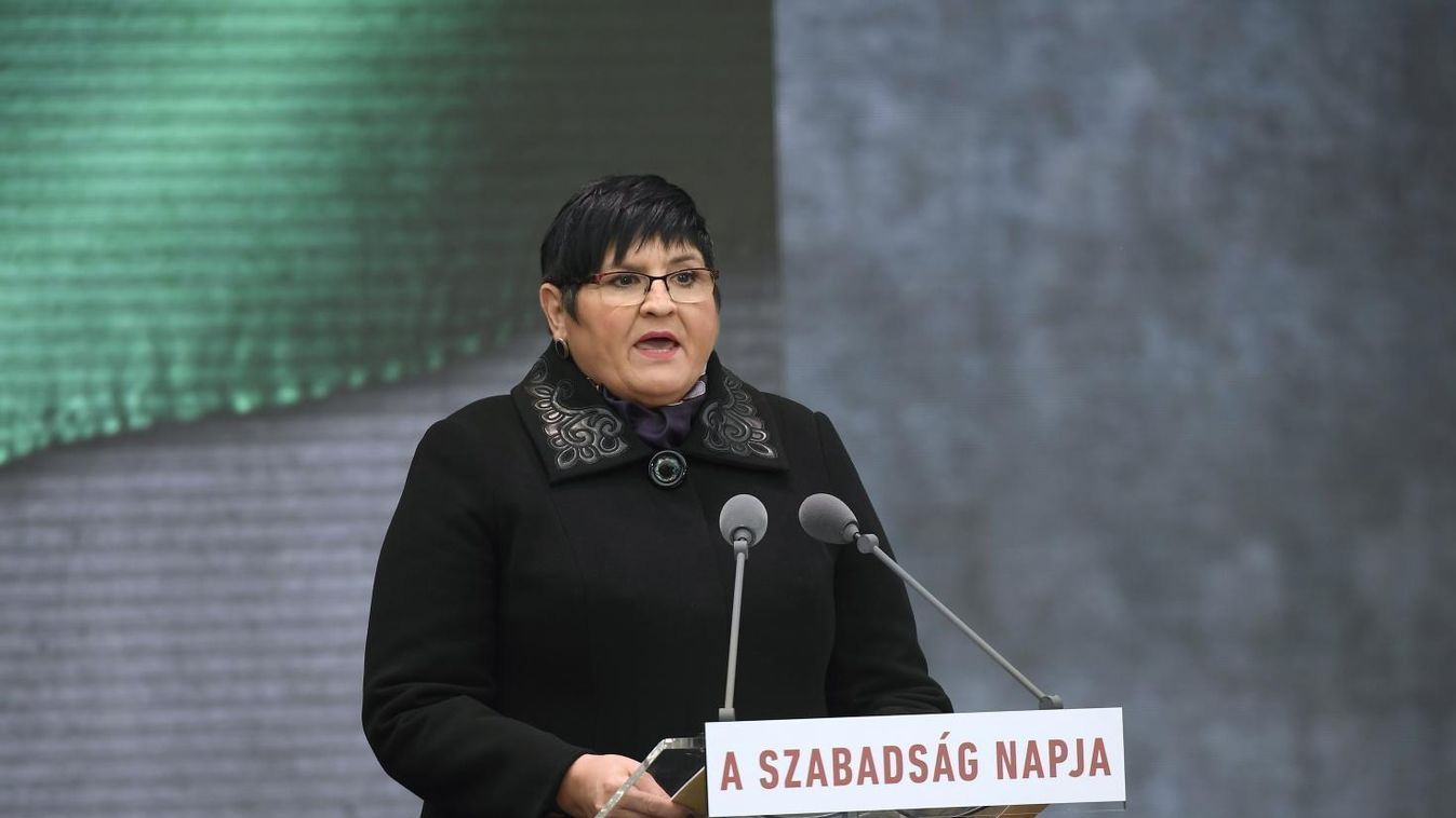 Ismét magyarellenes óriásplakátok jelentek meg Kárpátalján