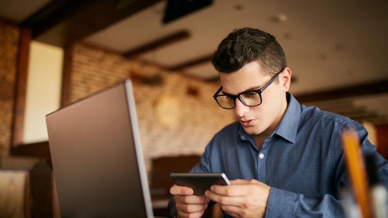 Ingyenes védelmet ad minden diáknak, tanárnak az ESET