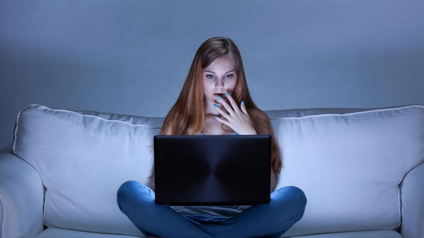Atombombát vetnének be a Facebook ellen? Feldarabolására biztatnak