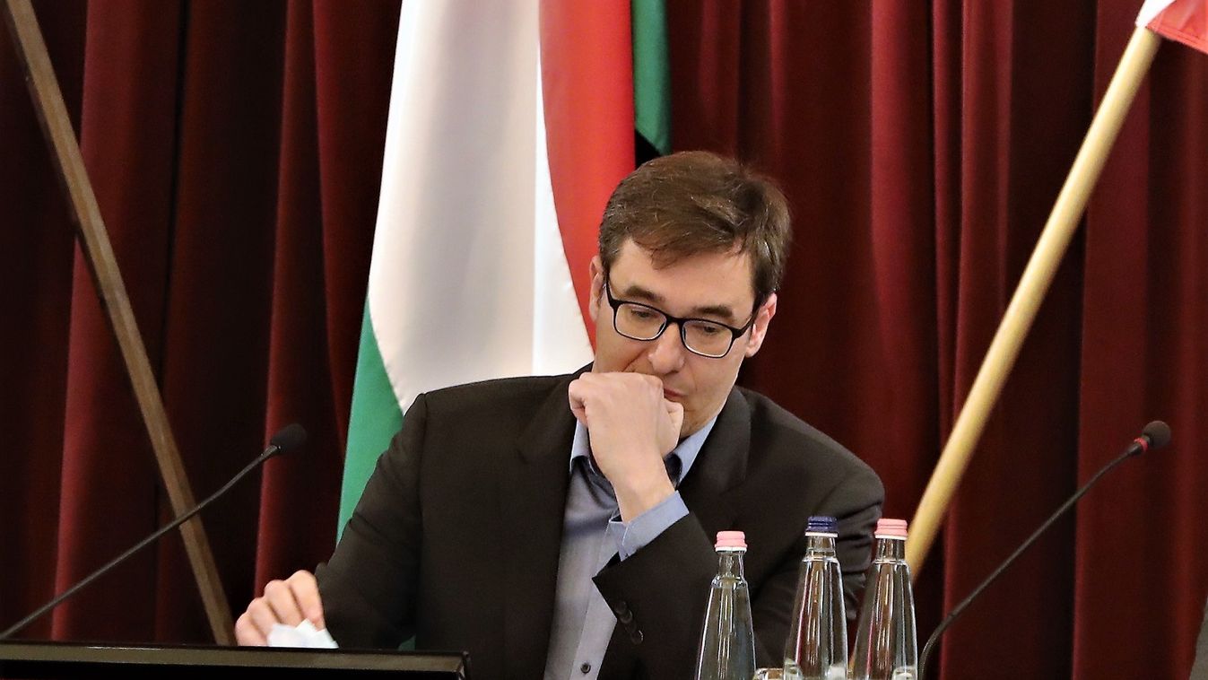 Koronatanú: Karácsonyék még a választások előtt eladták volna a Városházát