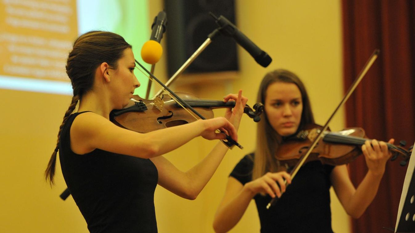 Felcsendül a muzsika, a zeneiskolában is elkezdődött a tanév
