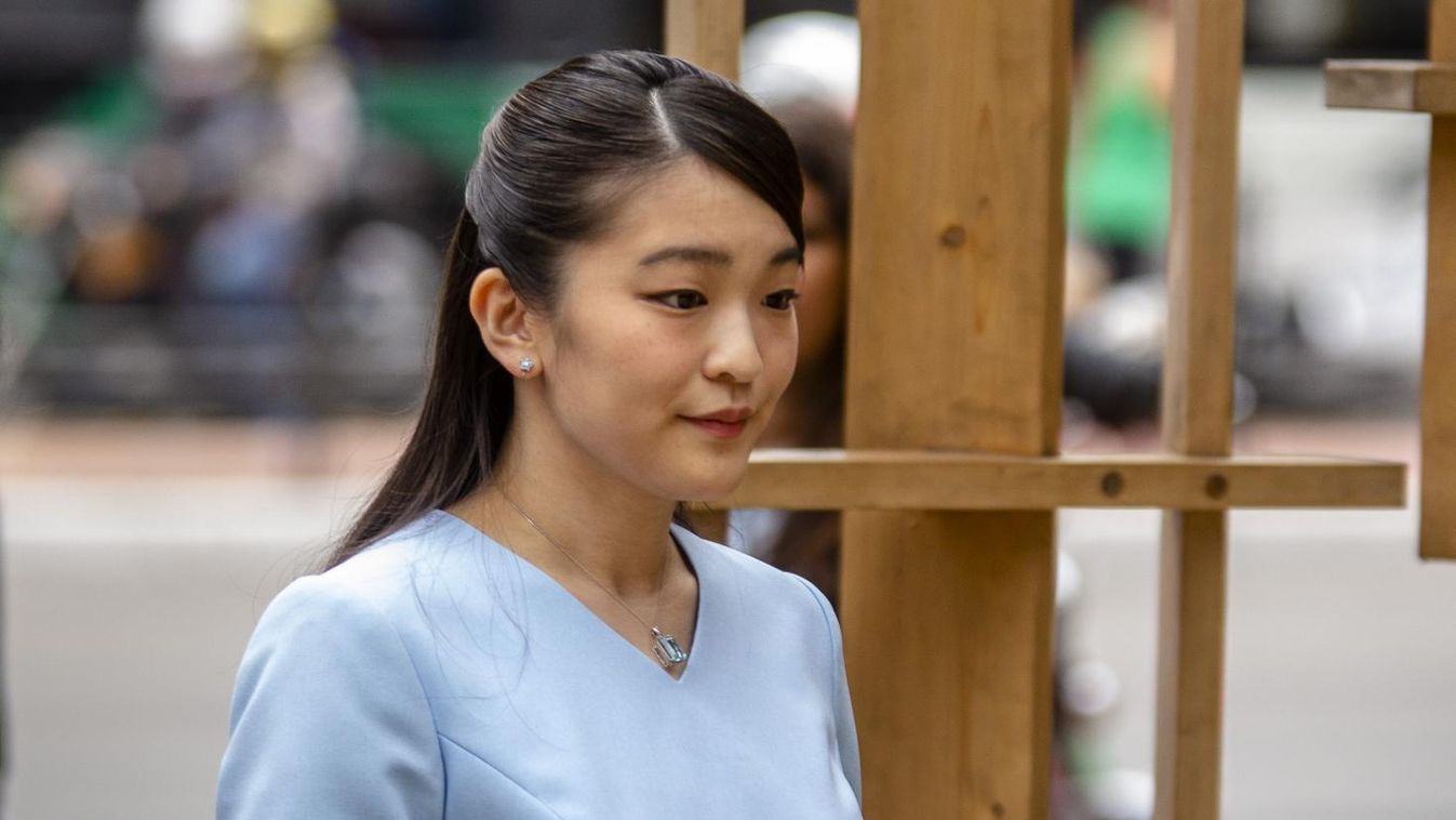 Elhalasztották a japán hercegnő esküvőjét