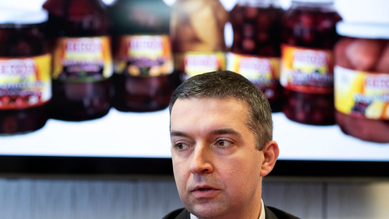 Az élelmiszerárstop a magyar családok védelmét szolgálja