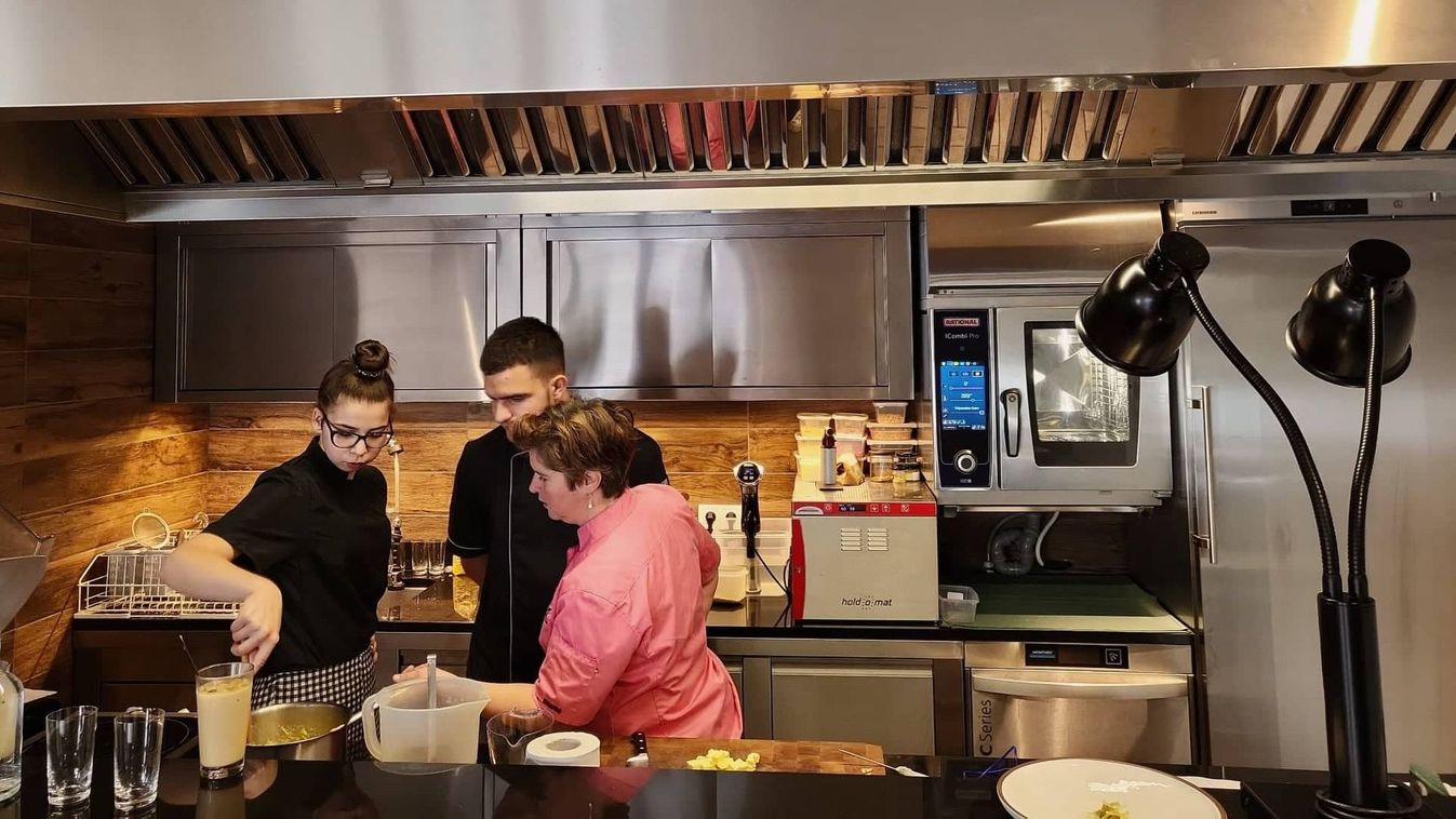 Döntőben a Krúdy és a Hikman csapata