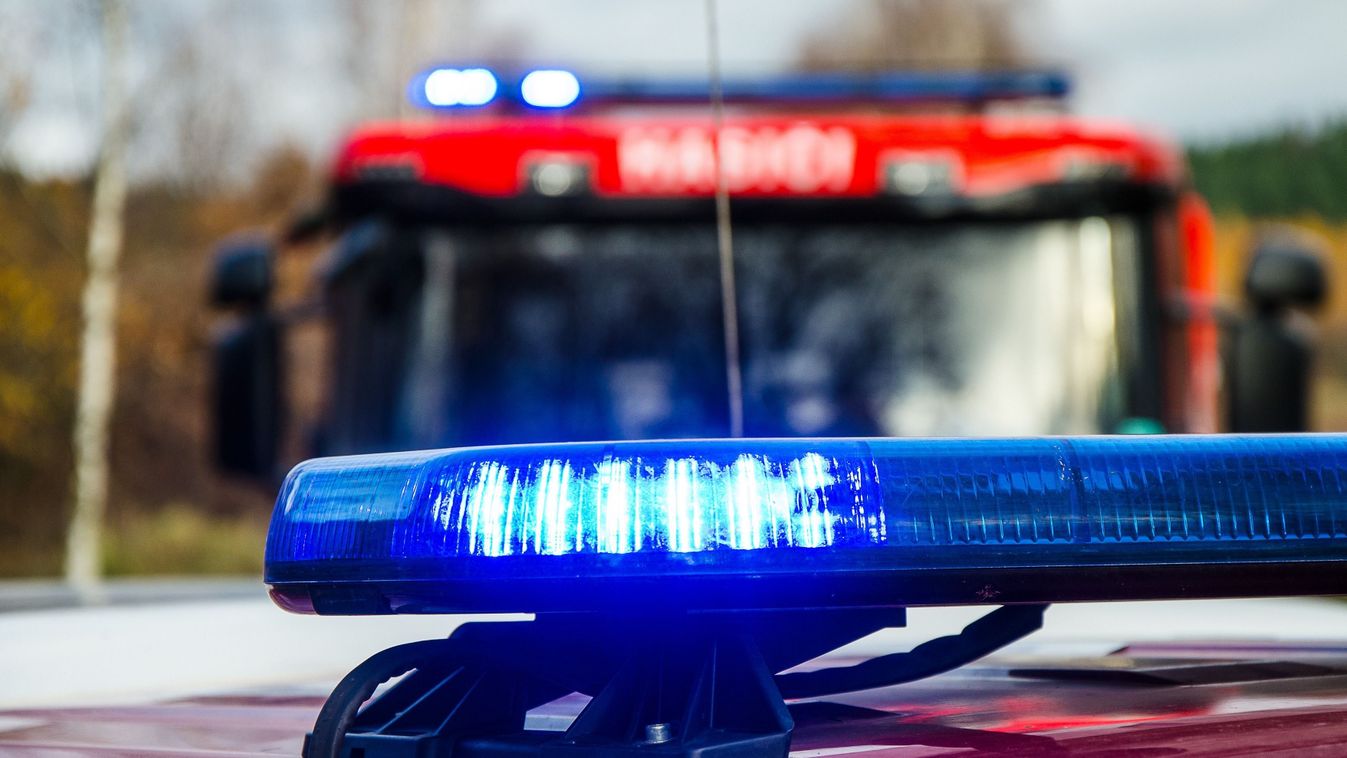 Baleset miatt állt a forgalom a kaposvári Anna utcában