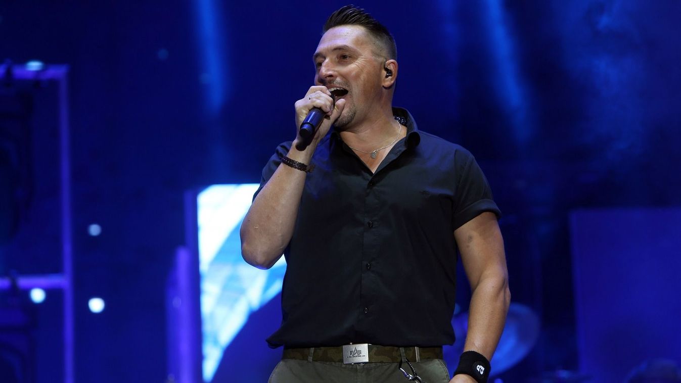 Kovács Ákos különleges koncertekkel és egy új dallal is ünnepel az Operaházban