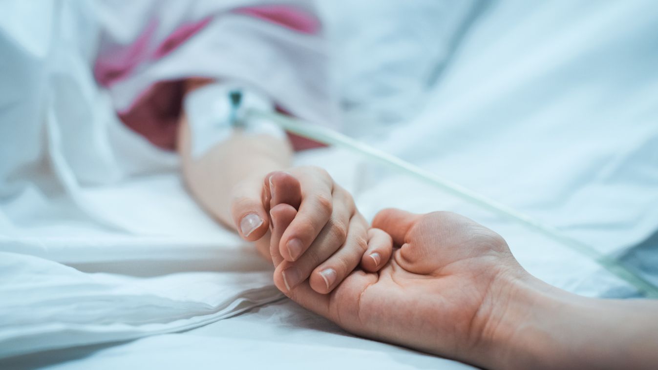 Nyolc kisgyermek került kórházba ételmérgezés miatt, többnek súlyos az állapota
