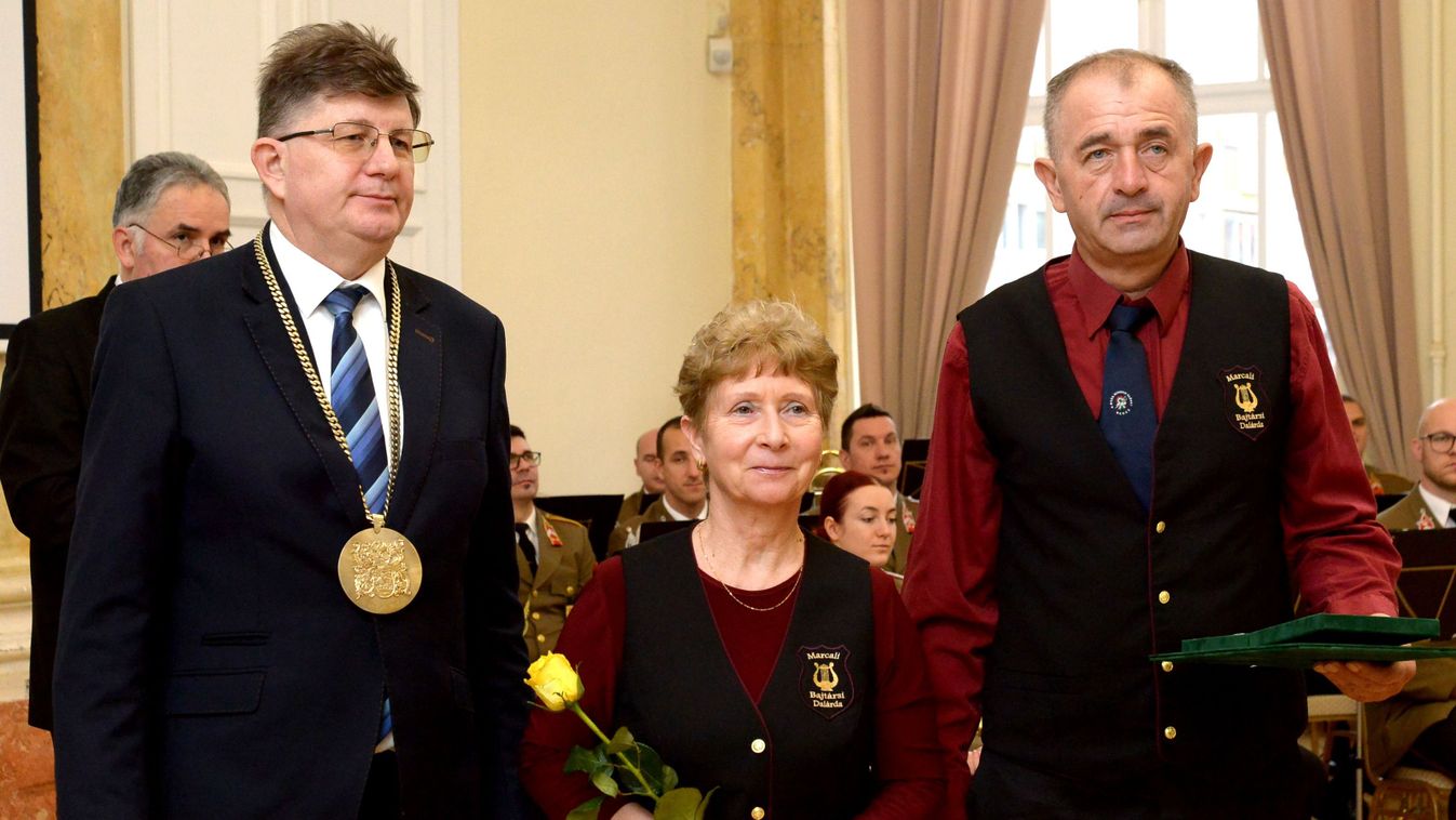 Elismeréssel jutalmazták a Marcali Bajtársi Dalárdát