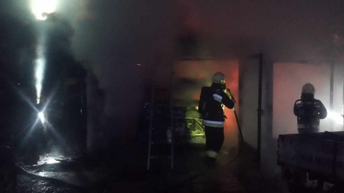 Gázpalack robbant és kisbusz is égett a lengyeltóti garázsban