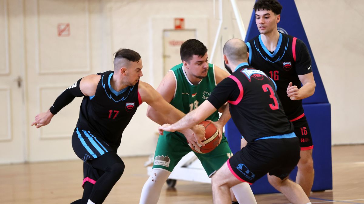 Néz meg fotóinkon a Táncsics-Zrínyi KK megyei kosárlabda-mérkőzést