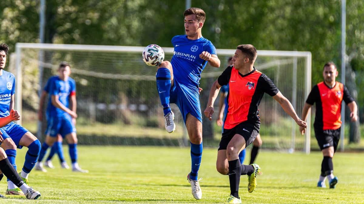 Balatonlelle SE vs Balatoni Vasas megyei I. osztályú labdarúgás 