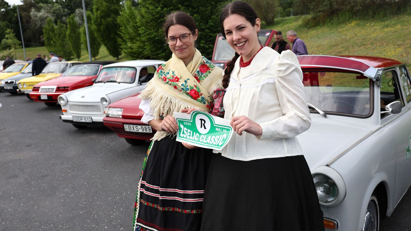 Akadályversenyre indultak a féltett veterán autók