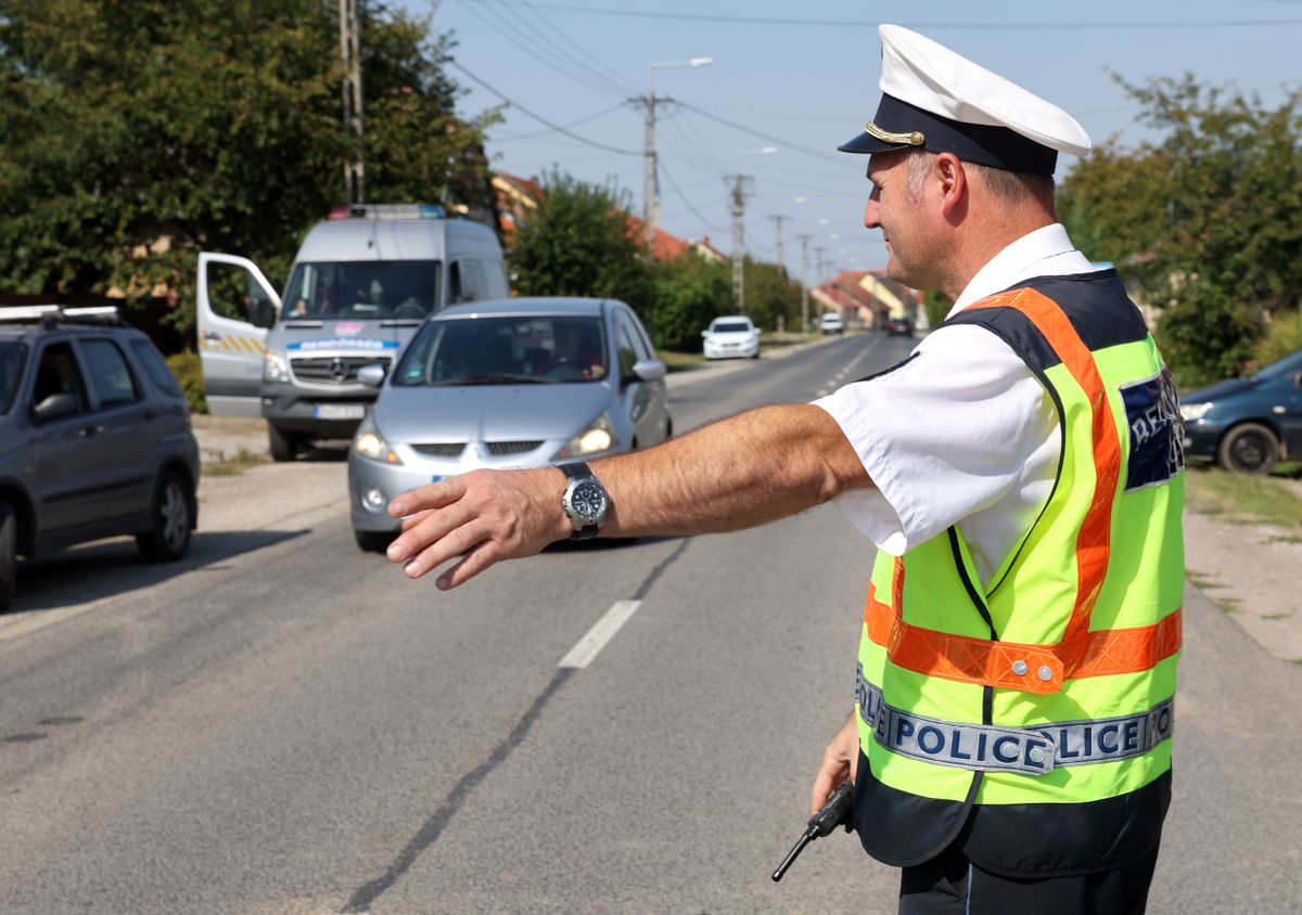 roadpol, rendőr, somogy, igazoltatás