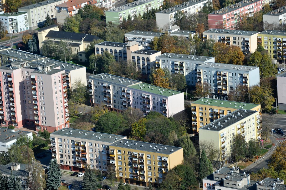 kaposvári légifotók Kaposvári fürdő és a belváros  felülnézetből