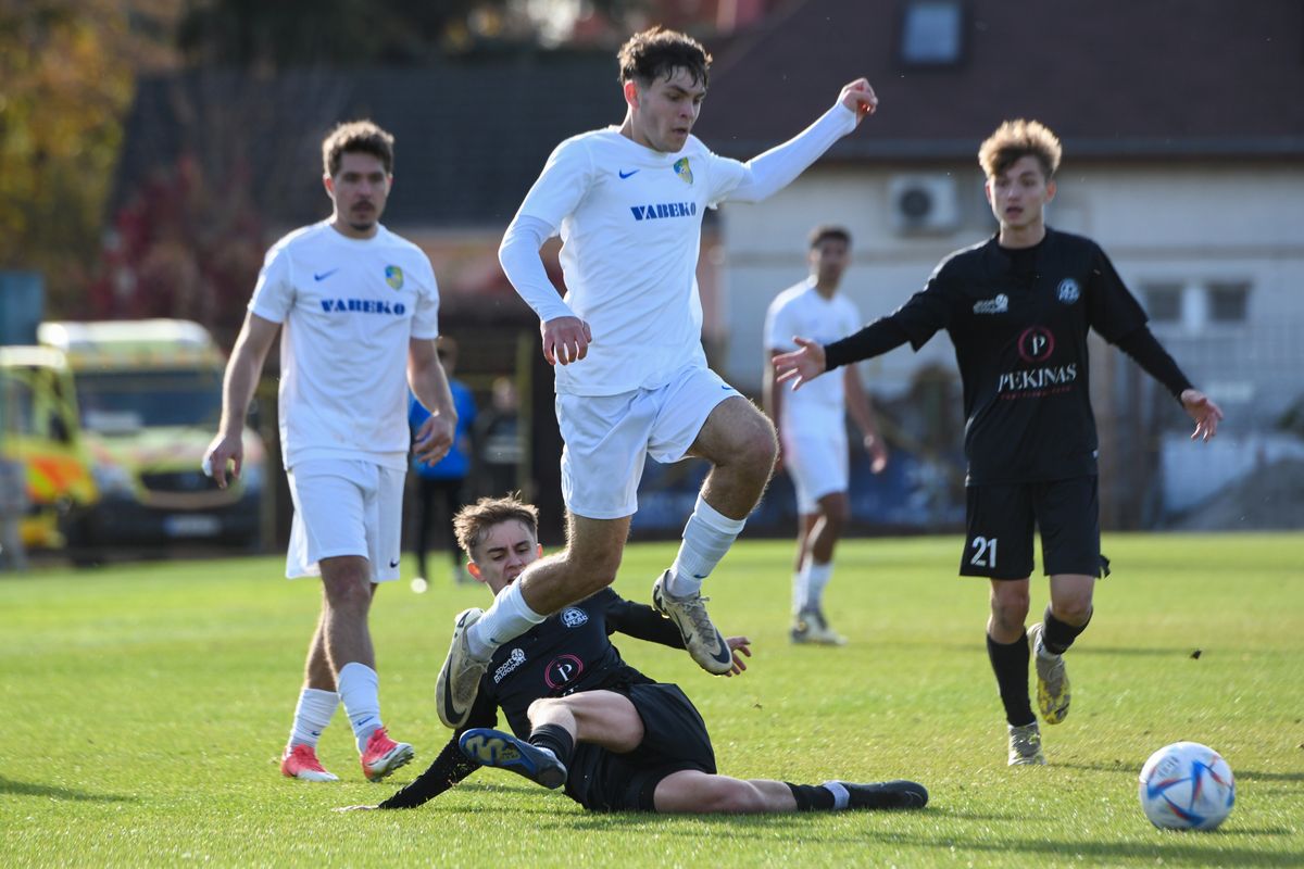 PTE -- PEAC-et fogadta a BFC Siófok labdarúgás NB1