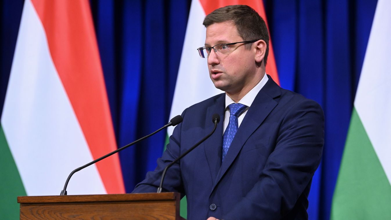 Gulyás Gergely: Lengyelországban jogállamisági válsághelyzet van!