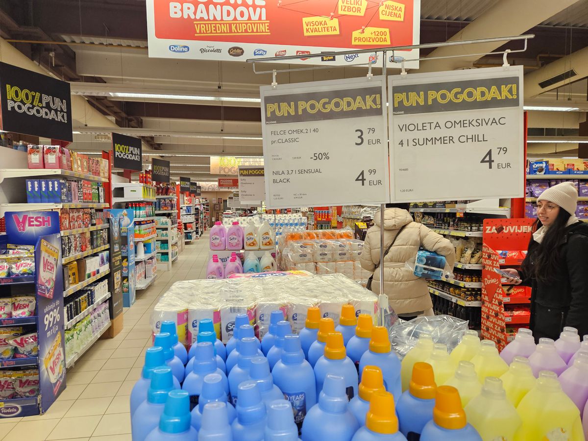 brutális