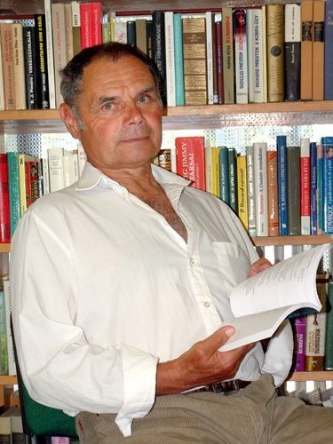 Simon Ottó, költő