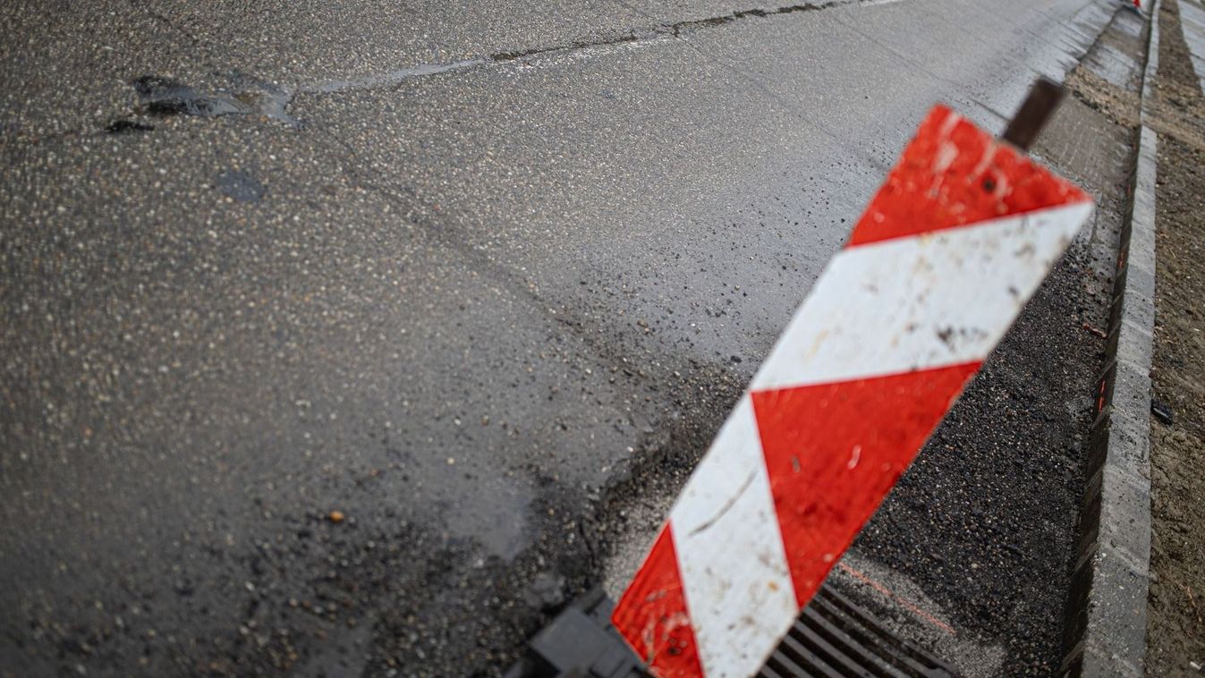 Útfelújítások kezdődtek, türelmet kértek a barcsiaktól