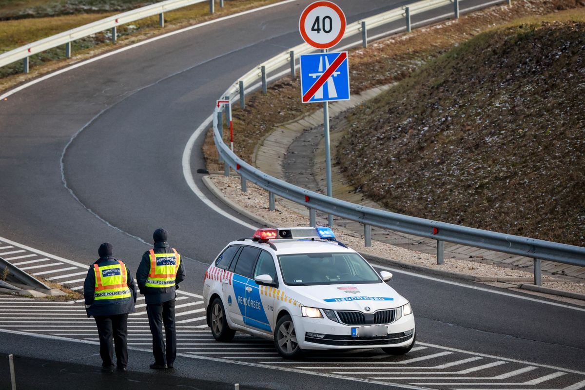 Több helyen próbálták feltartóztatni a rendőrök az embercsempészt