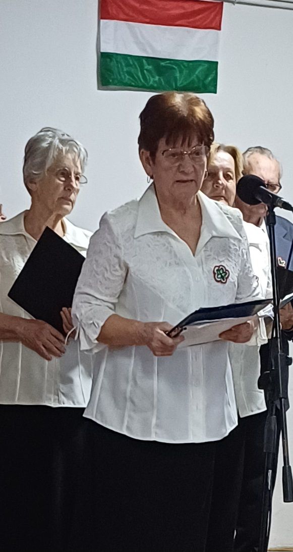 nyugdíjas