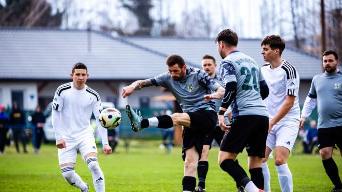 Balatonszemes - Somogyjád megye ll. labdarúgó mérkőzés