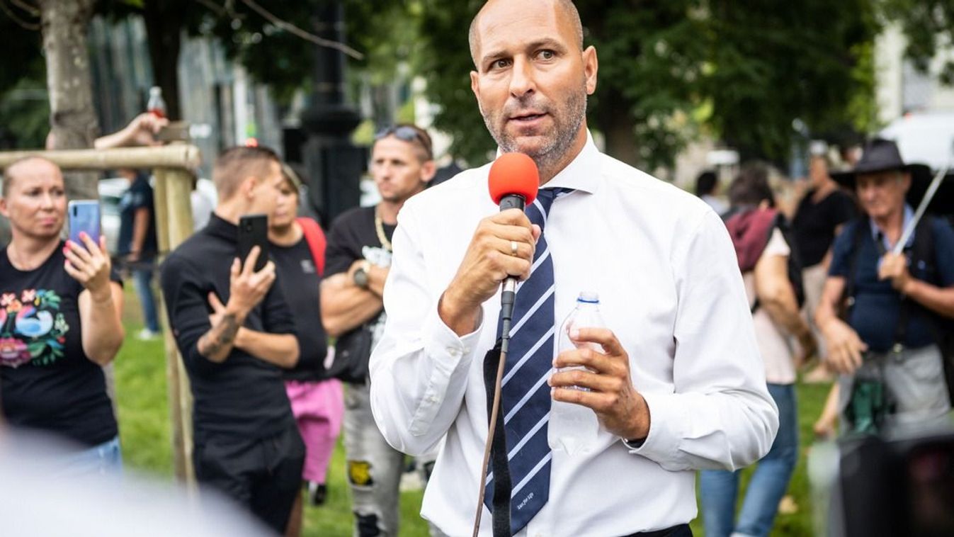 Újraélesztés után sem nyugszik Szabó Bálint bortánypolitikus