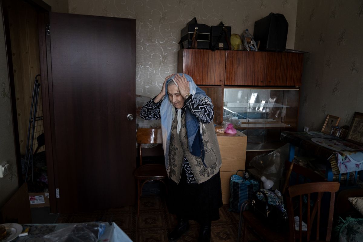 Evacuation efforts in Donetsk marred by daily attack, constantly injuring civilians Ingatlan csalás Balatonlellén