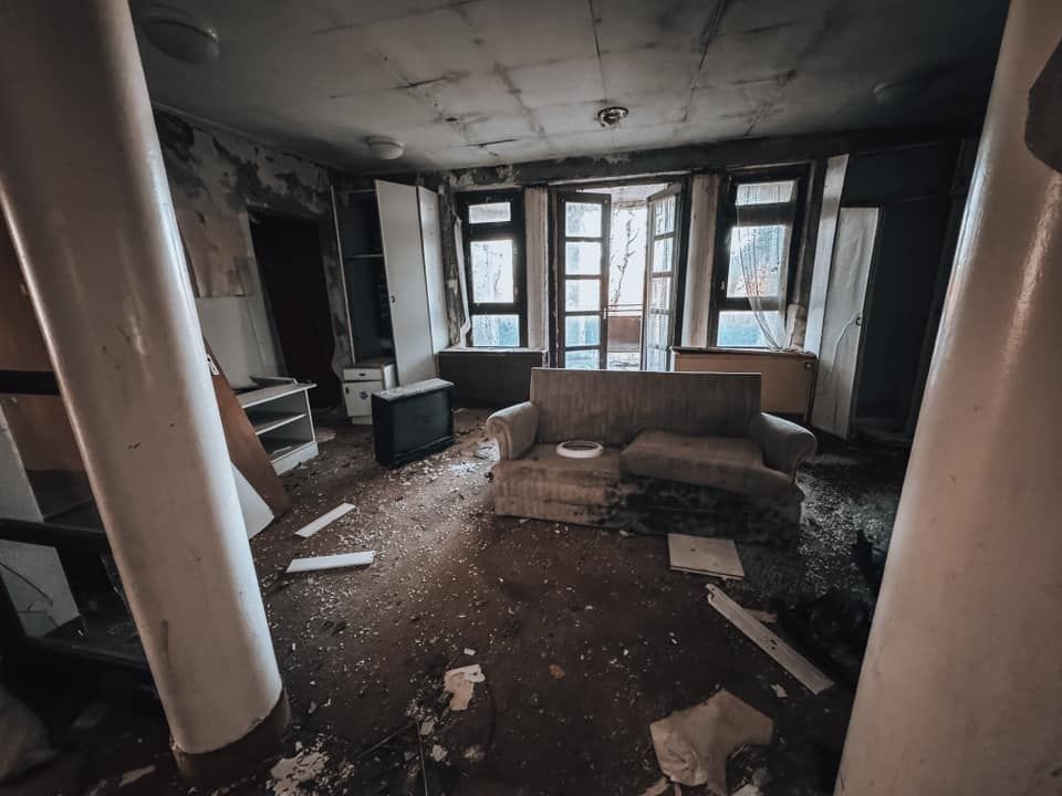 urbex, Zala