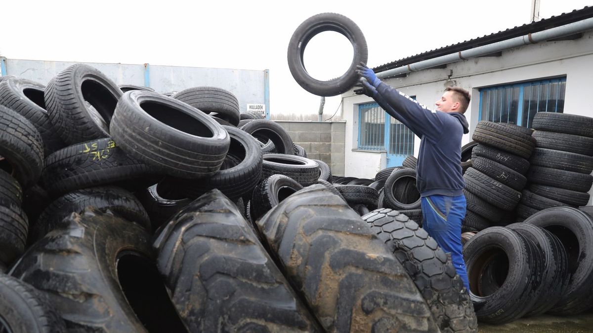 újrahasznosított hulladék