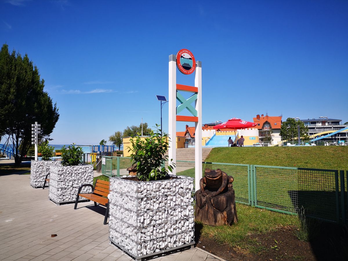 Parkolás, Balatonlelle, Napfény strand