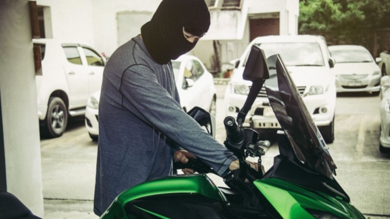 Szétlopta a balatonboglári motorkereskedést a hálátlan férfi