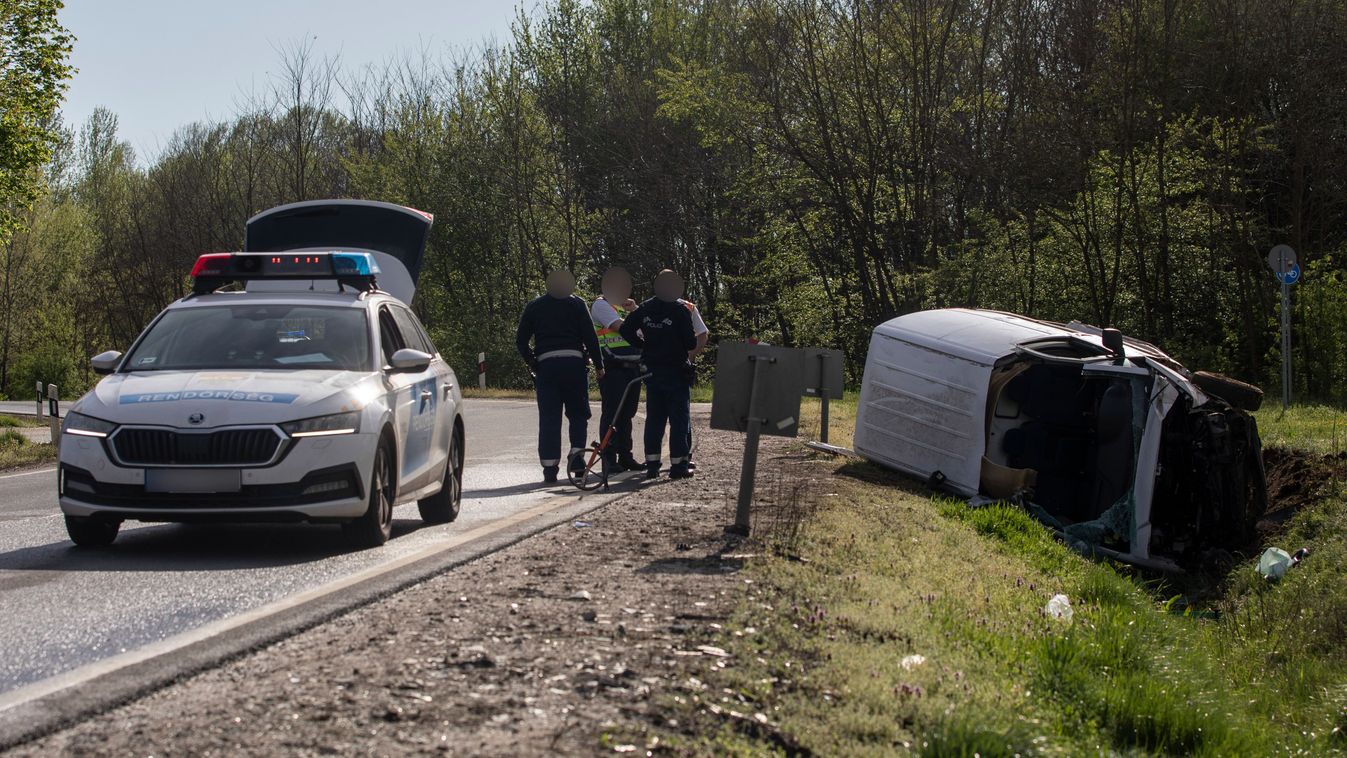 Súlyos tömegkarambol történt Marcalinál, nyolcan megsérültek