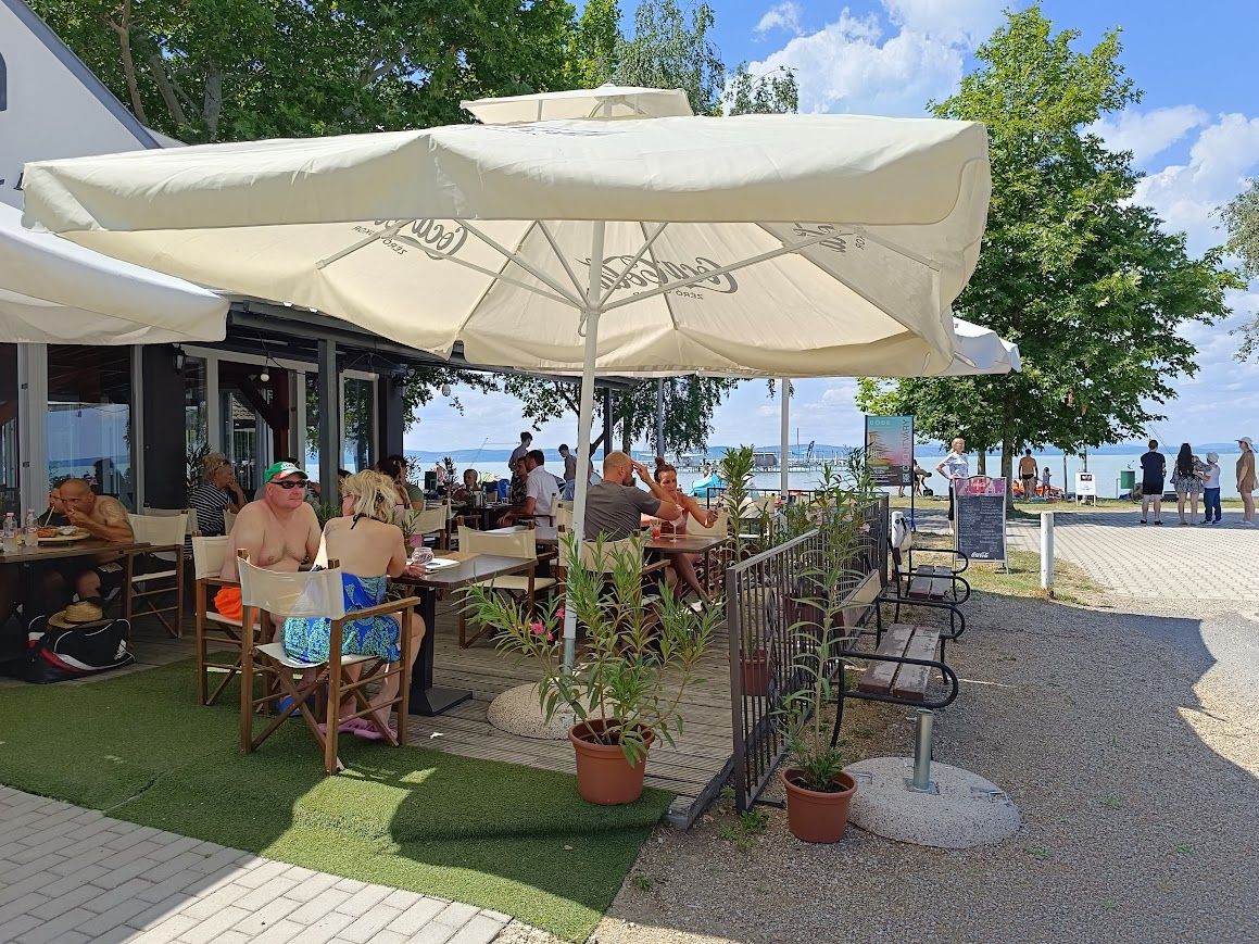 Strand, Siófok, büfé, étterem, vendéglátóhely, Aranypart balaton