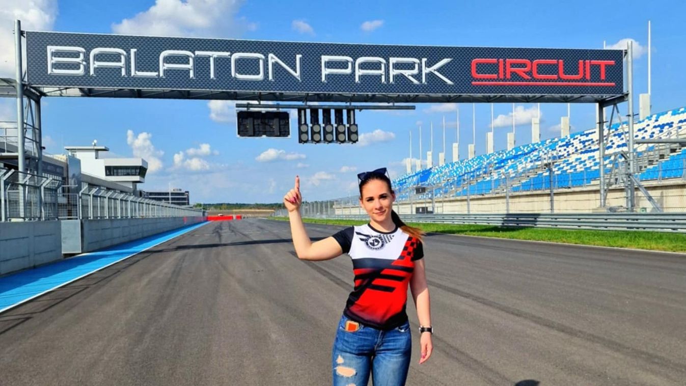Mohácsi Zsófi is ott volt a balatoni Superbike versenyen