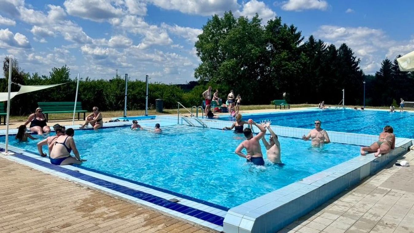 Elmennek a strandolókért – szenzációs kezdeményezést indított a dunántúli fürdő