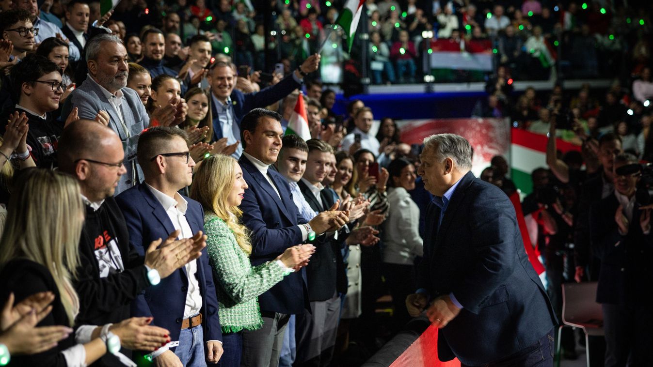 Válaszolt a kaposváriak kérdéseire Orbán Viktor Kép