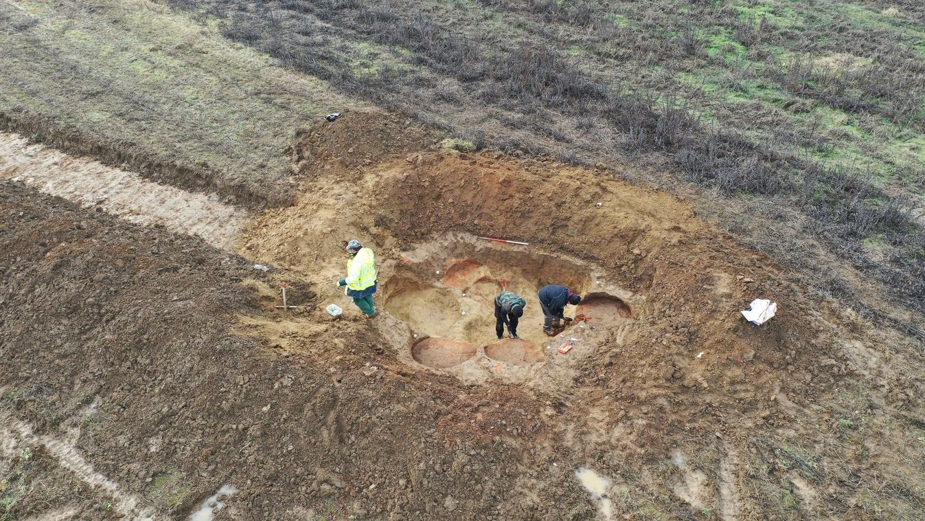 Árpád-kori település nyomaira bukkantak Kaposvár határában a múzeum régészei