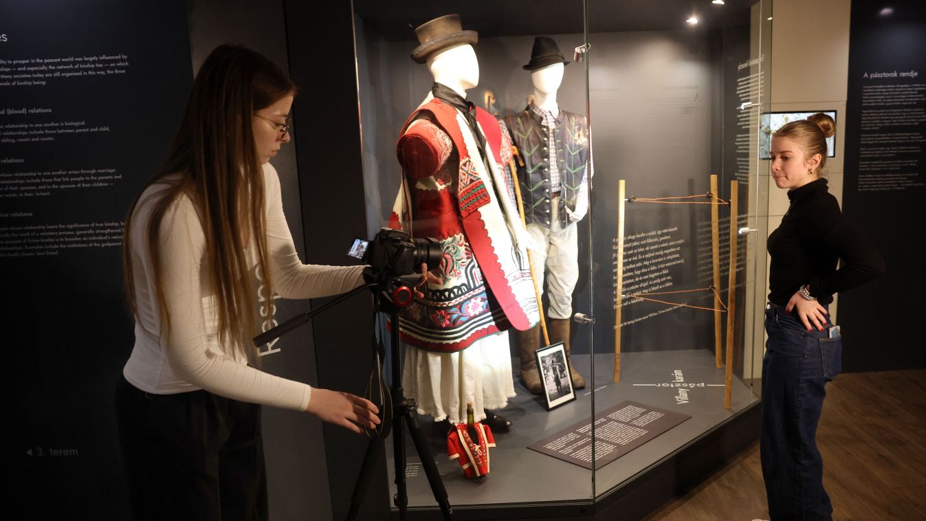 Életre keltek a tárgyak a kaposvári múzeumban