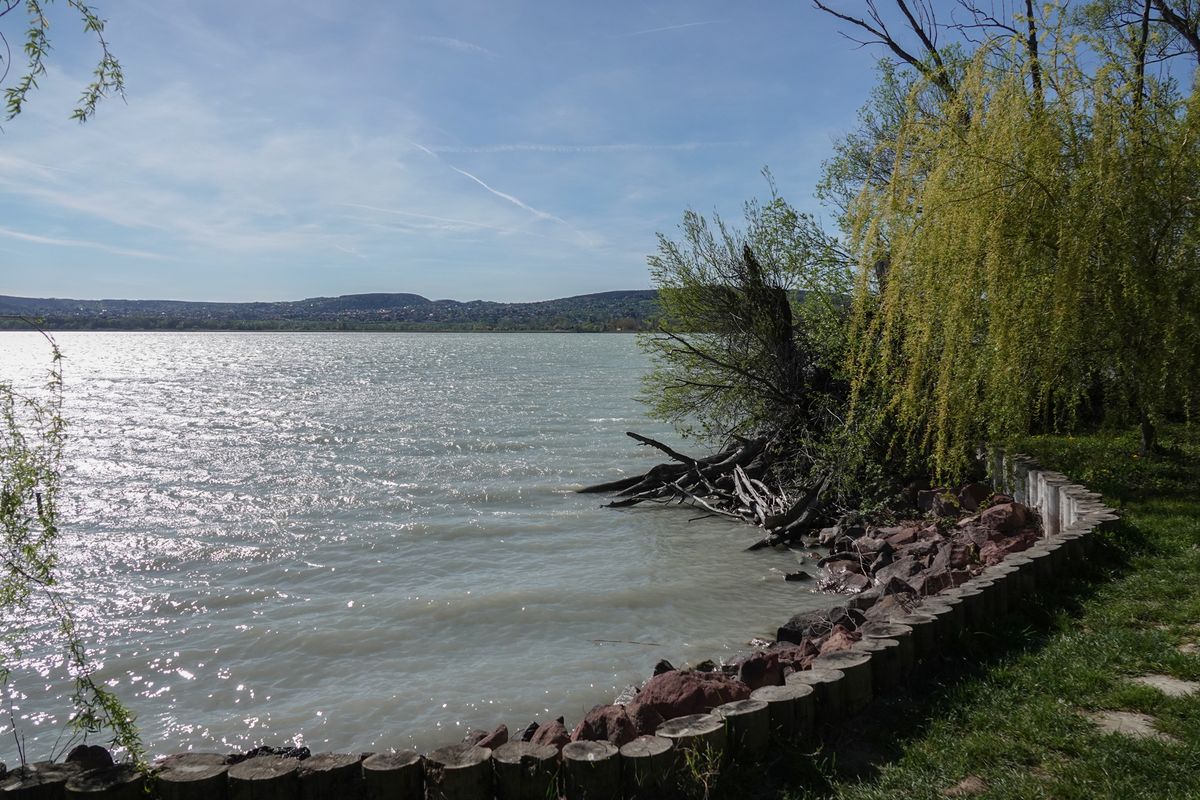 Csekély mennyiségben de vannak gyógyszermaradványok a Balatonban. Fotó: MW