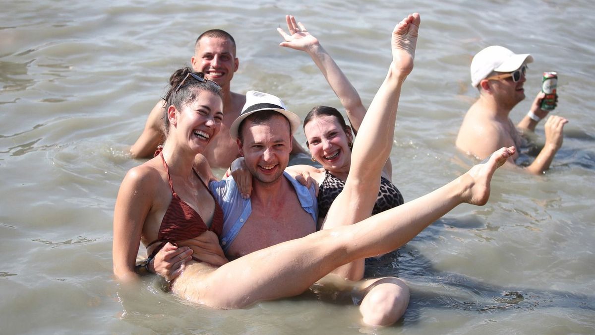 Nem hiszi el, melyik a legjobb: a fürdőzők pontozták a balatoni strandokat!