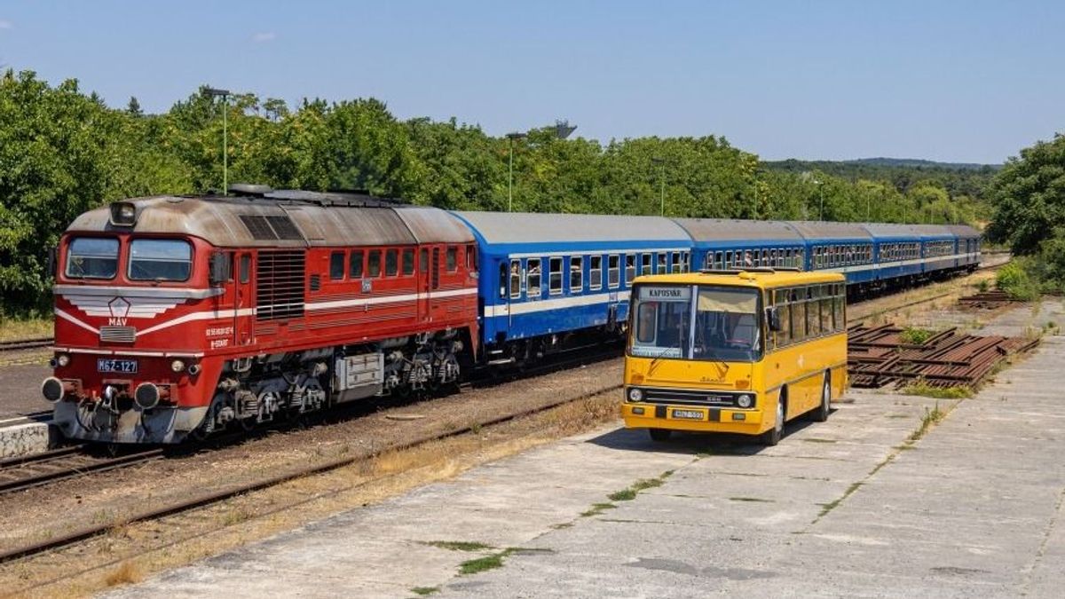 Időutazás várja a vasút és az Ikarusok szerelmeseit Kaposvári Retró Hétvégén