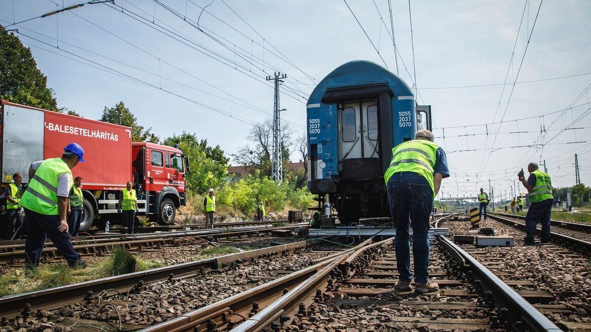 Kisiklott egy mozdony, nem indul el a Nagykanizsára tartó IC a Déliből