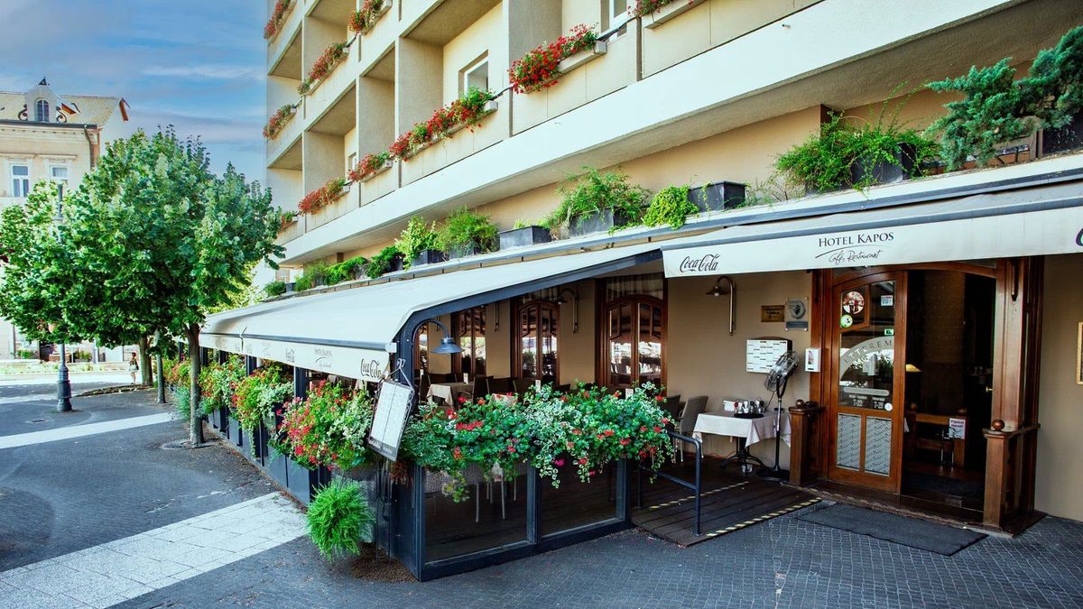 Az extrém hőség nem várt lépésre kényszerítette a Kapos Hotel csapatát