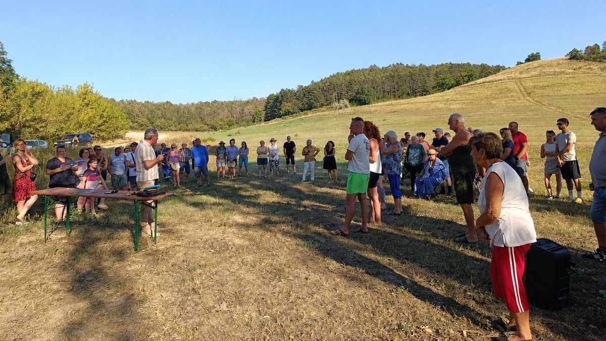 Viszlát birkák, helló elefántok? Lakossági fórumot tartottak a Balatonendrédre tervezett szafari park ügyében