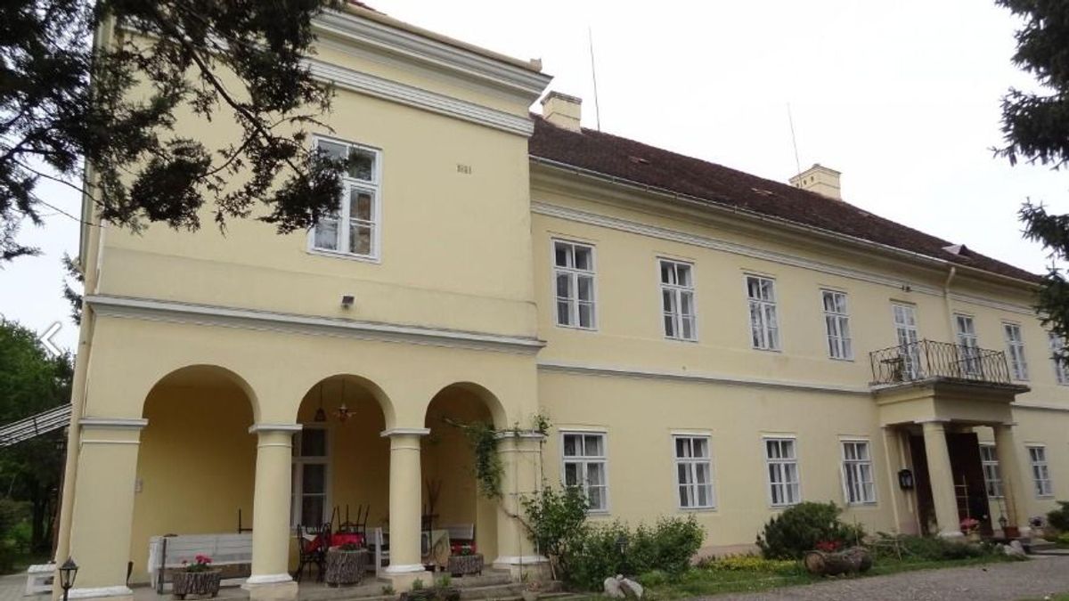 Élettel töltenék meg a történelmi szarkavári kastélyt