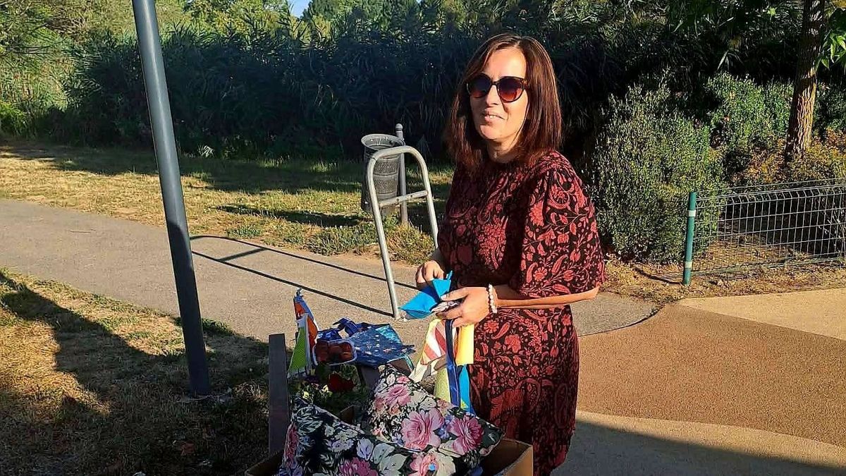 Terjed a kezdeményezés, országossá nőhet a szeretet-varrás – újra akcióban Kaposvár Tündér keresztanyja