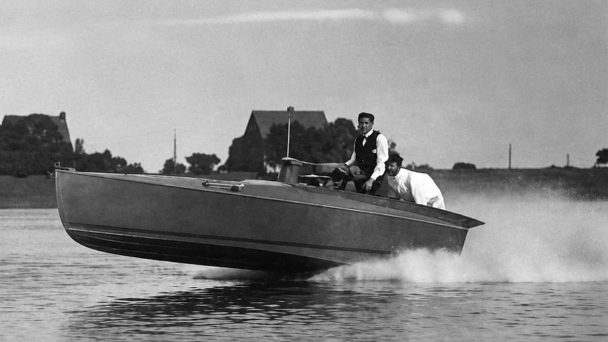 Megvan a Balaton legelső motorcsónakja – luxusnak számított, de egy geológus kapta meg tudományos használatra