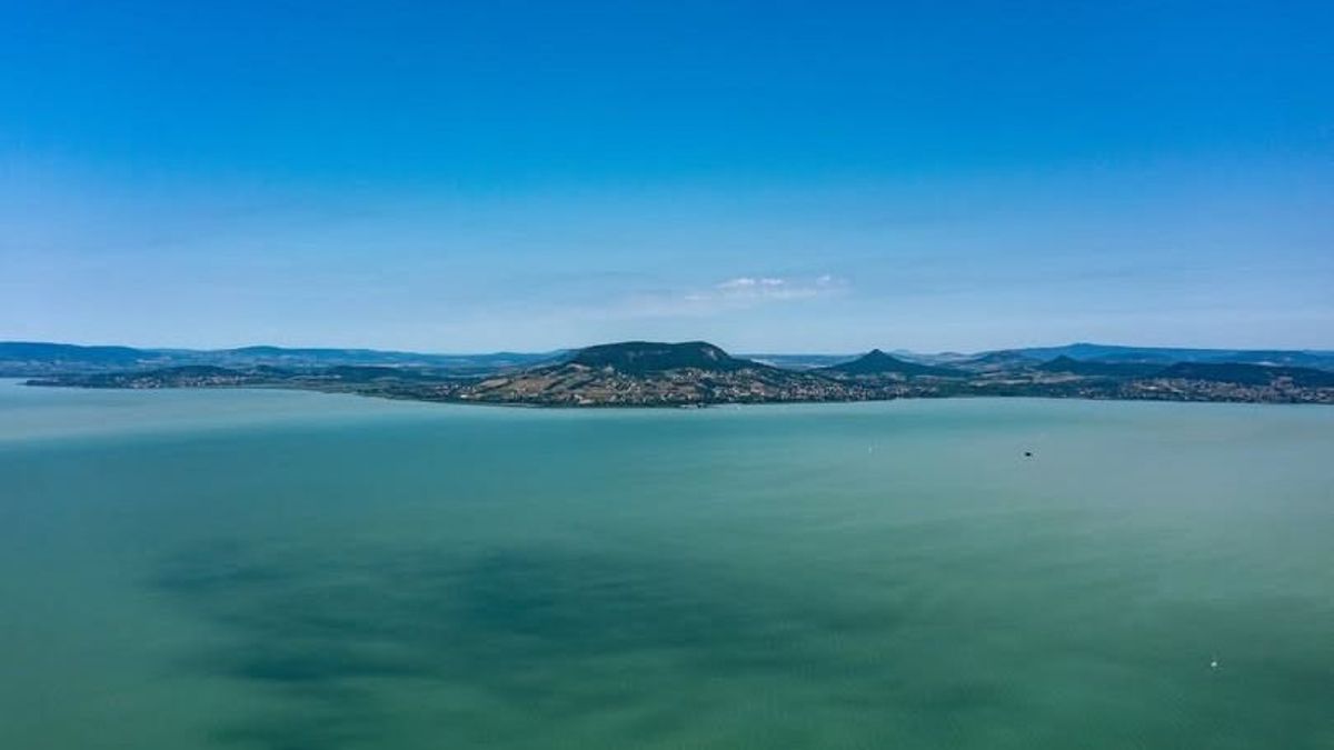 Kajetán Jácint Boronkára költöztette a balatoni panorámát