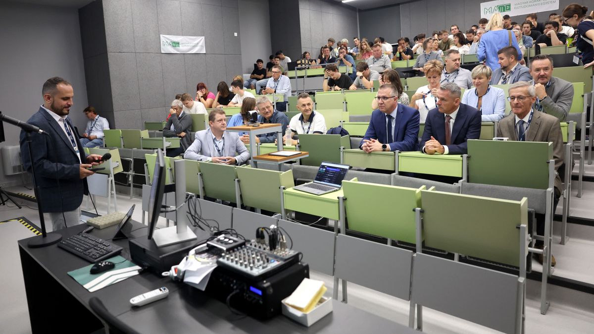 Lejárt a licensz, elsétált a házi őrizetes pedofil – a kibervédelem fontosságáról is beszéltek a szakmai napon